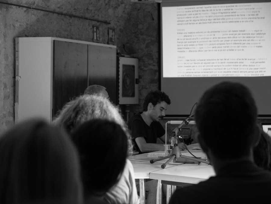 DEBAT INDETERMINAT